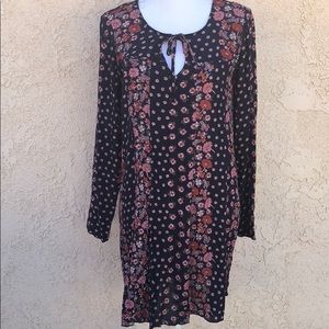 Long sleeve mini floral dress